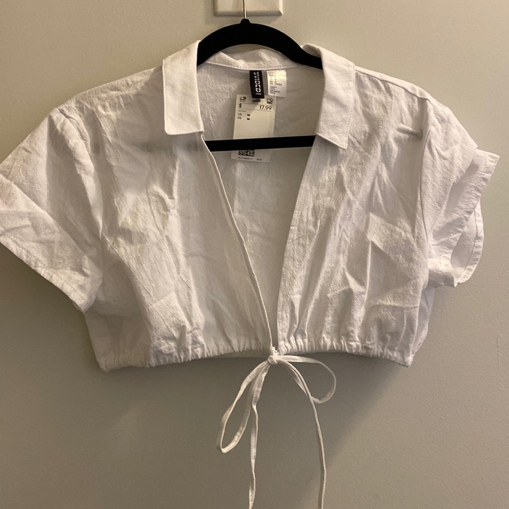 White cropped tie top